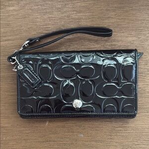 Coach Black Patent Leather Wristlet